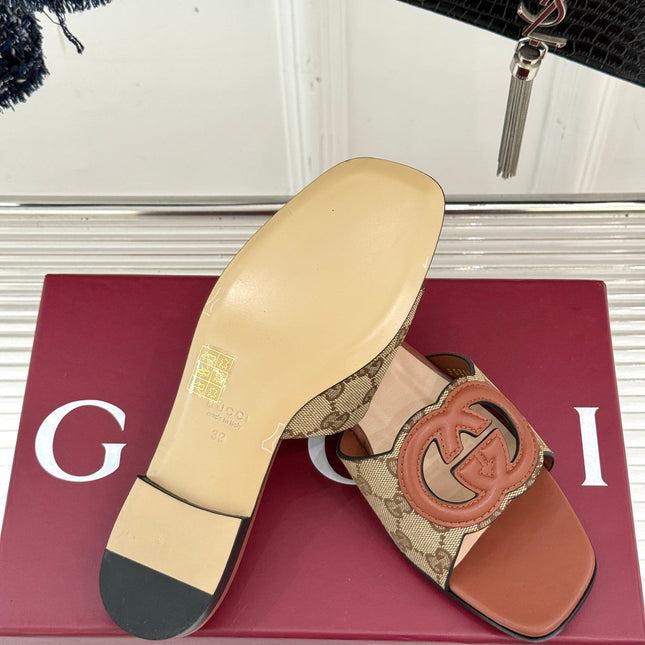 SLIDE SANDALS IN BURNT BROWN AND LIGHT BEIGE CALFSKIN