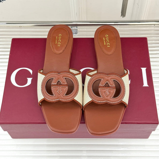 SLIDE SANDALS IN BROWN AND CREAM WHITE CALFSKIN