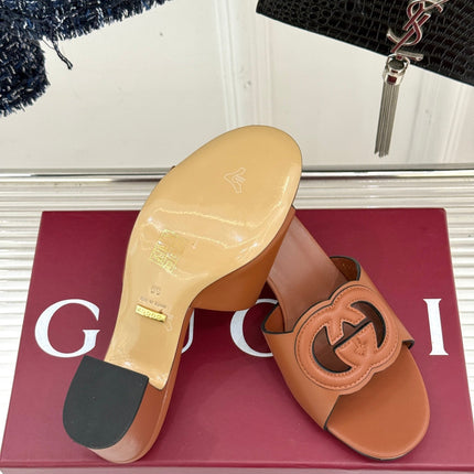 MID-HEEL MULE IN RUST BROWN CALFSKIN