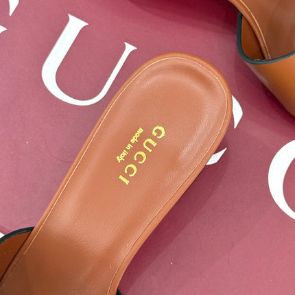 MID-HEEL MULE IN RUST BROWN CALFSKIN