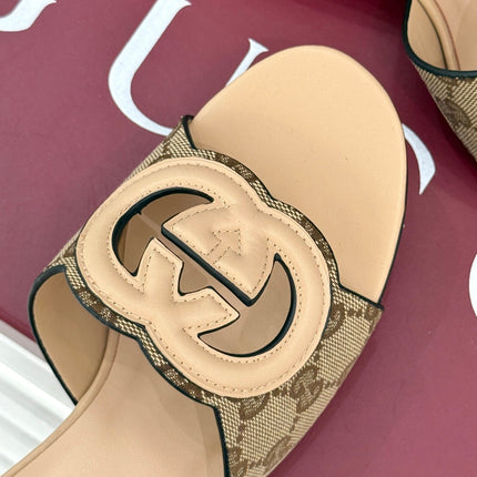 MID-HEEL MULE IN BEIGE CALFSKIN AND FABRIC