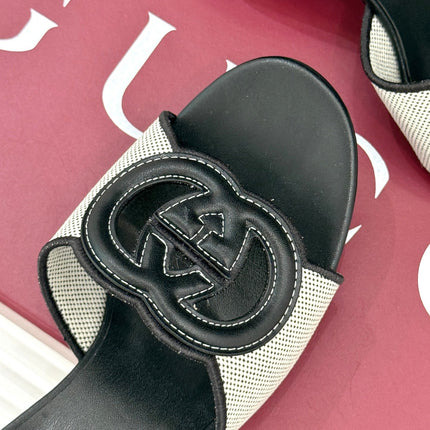 MID-HEEL MULE IN BLACK CALFSKIN AND CREAM WHITE FABRIC