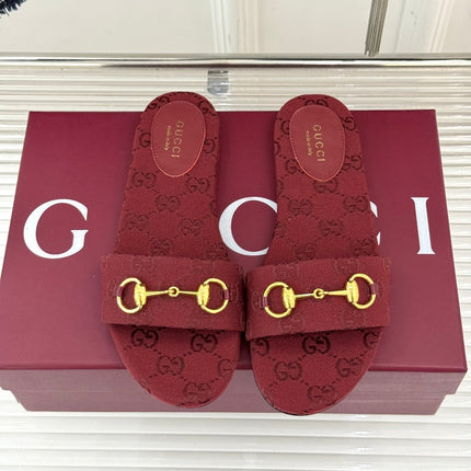 SLIDE SANDALS IN RED FABRIC EMBOSSED LOGO