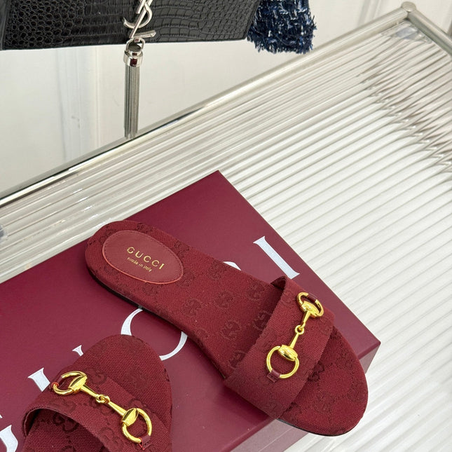 SLIDE SANDALS IN RED FABRIC EMBOSSED LOGO