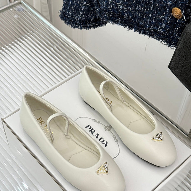 PRADA 25S SOFT PADDED BALLERINAS IN IVORY NAPPA LEATHER