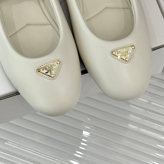 PRADA 25S SOFT PADDED BALLERINAS IN IVORY NAPPA LEATHER