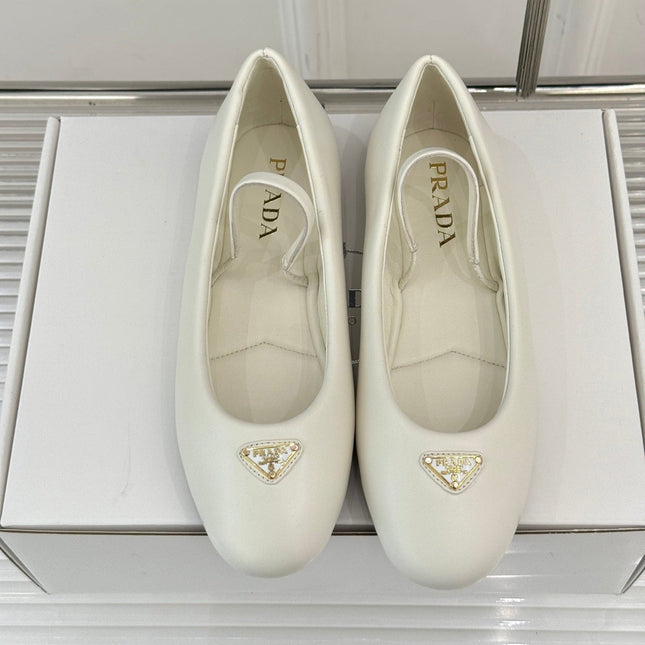 PRADA 25S SOFT PADDED BALLERINAS IN IVORY NAPPA LEATHER