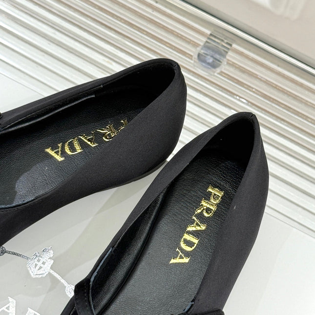 PRADA 25S BALLERINAS IN BLACK SATIN