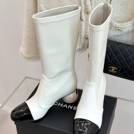 CC PEARL BOOTS IN WHITE CALFSKIN