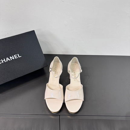 BLOCK HEEL SANDALS WHITE SHEEPSKIN