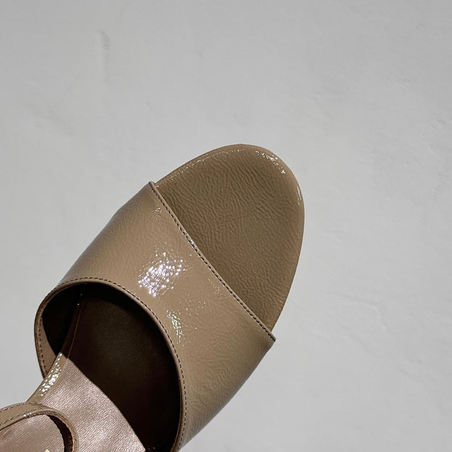 BLOCK HEEL SANDALS BEIGE SHEEPSKIN