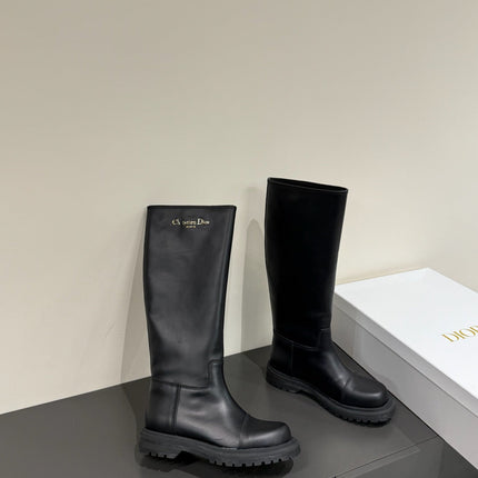 D-TOWN BOOTS IN BLACK CALFSKIN