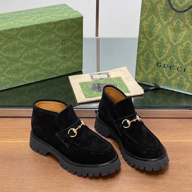 GG WOMEN'S HORSEBIT ANKLE BOOTS 4.5CM IN BLACK SUEDE