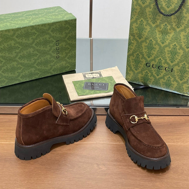 GG WOMEN'S HORSEBIT ANKLE BOOTS 4.5 CM IN DARK BROWN SUEDE