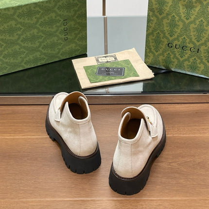 GG WOMEN'S HORSEBIT ANKLE BOOTS 4.5CM IN WHITE SUEDE