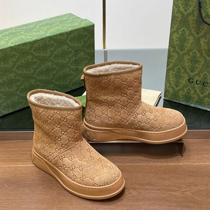GG UGG BOOTS IN CIDER BROWN EMBOSSED SUEDE AND BEIGE WOOL LINING
