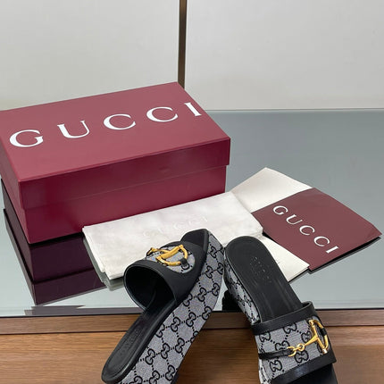 HIGH 6.3 CM WEDGE SANDALS IN BLACK CALFSKIN AND FABRIC