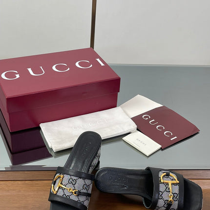 HIGH 6.3 CM WEDGE SANDALS IN BLACK CALFSKIN AND FABRIC