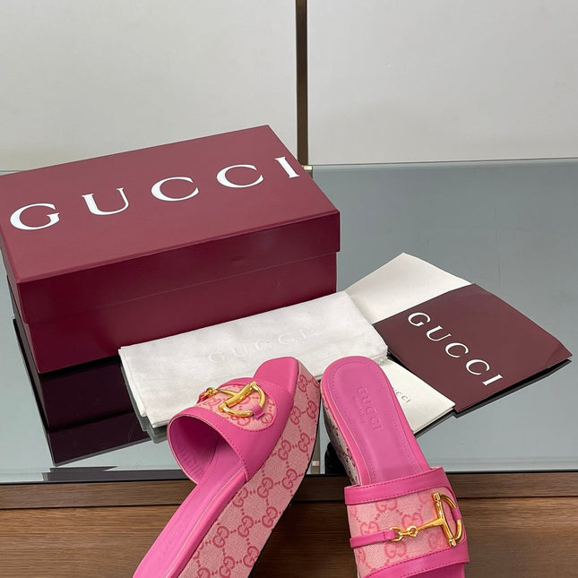 HIGH 6.3 CM WEDGE SANDALS IN PINK CALFSKIN AND FABRIC