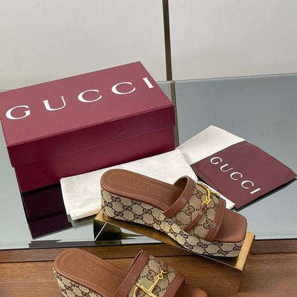 HIGH 6.3 CM WEDGE SANDALS IN BROWN CALFSKIN AND FABRIC