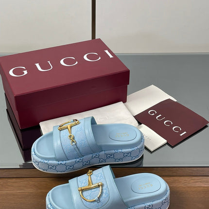 HIGH 5.5 CM WEDGE SANDALS IN BLUE CALFSKIN AND FABRIC