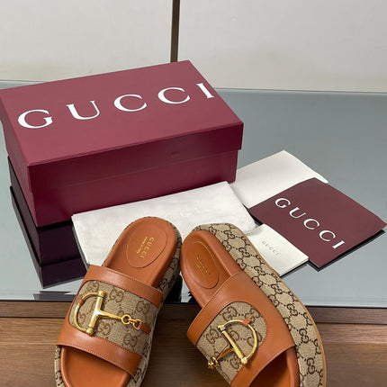 HIGH 5.5 CM WEDGE SANDALS IN BURNT BROWN MIX BEIGE CALFSKIN AND FABRIC