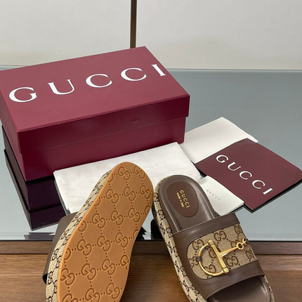 HIGH 5.5 CM WEDGE SANDALS IN BROWN MIX BEIGE CALFSKIN AND FABRIC