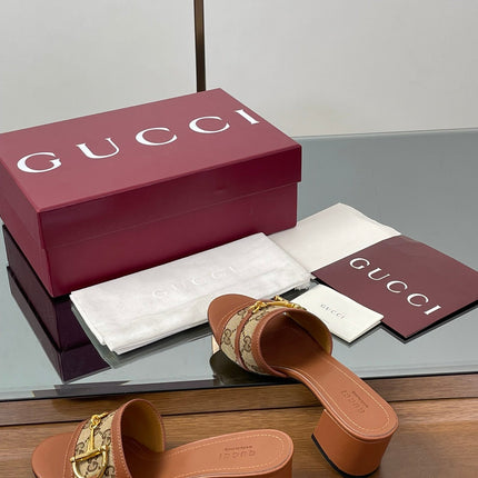 HIGH HEEL MULE 5.5 CM IN BROWN CALFSKIN MIX FABRIC AND GOLD HARDWARE