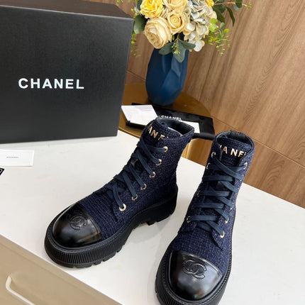 SHORT BOOTS IN DENIM BLUE TWEED AND BLACK CALFSKIN