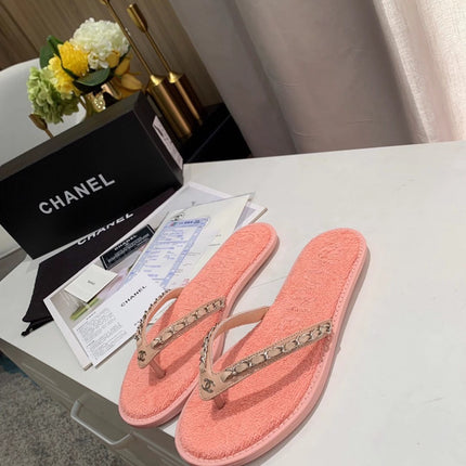 THONG SLIPPERS IN LIGHT PINK COWHIDE