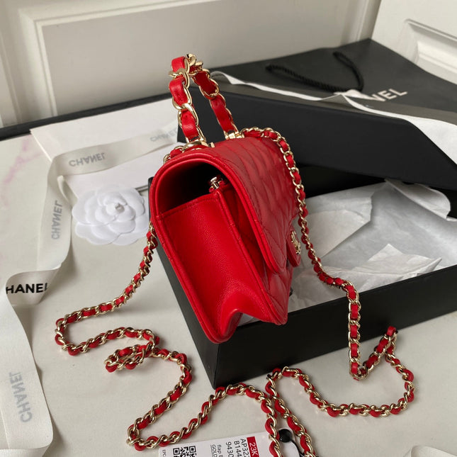 CC SMALL 17 FLAP BAG IN CHERRY RED CALFSKIN WITH STRAP