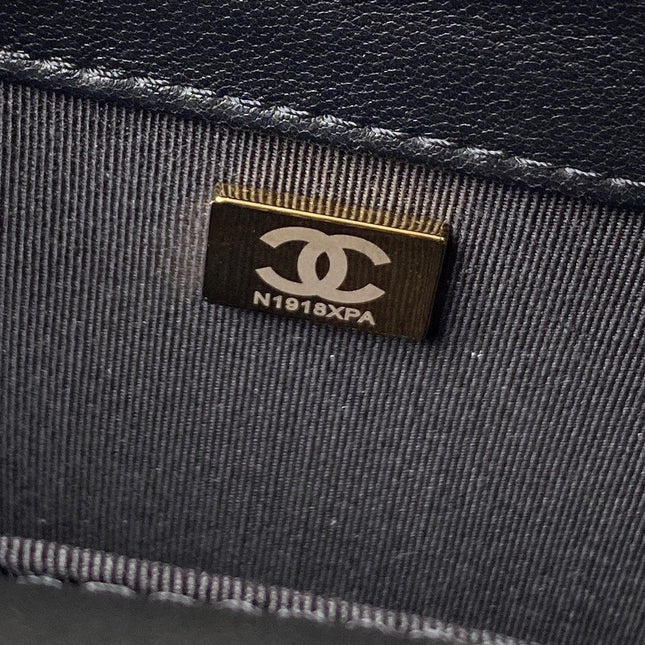 CHANEL 25S LEBOY 25 CM IN BLACK LAMBSKIN WITH GOLD HARDWARE