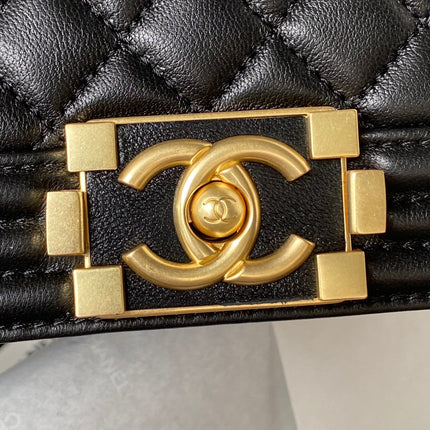 CHANEL 25S LEBOY 25 CM IN BLACK LAMBSKIN WITH GOLD HARDWARE