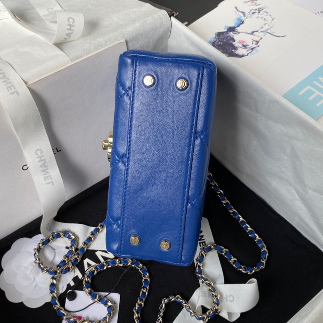 CHANEL 25S FLAP BAG 17 CM IN COBALT BLUE LAMBSKIN