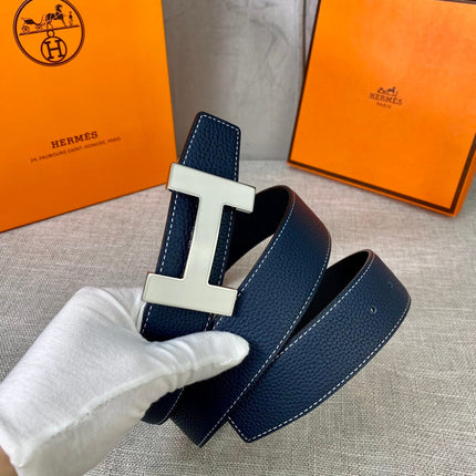 HM CONSTANCE BELT BUCKLE & REVERSIBLE NAVY BLUE LEATHER STRAP 38MM SILVER HARDWARE