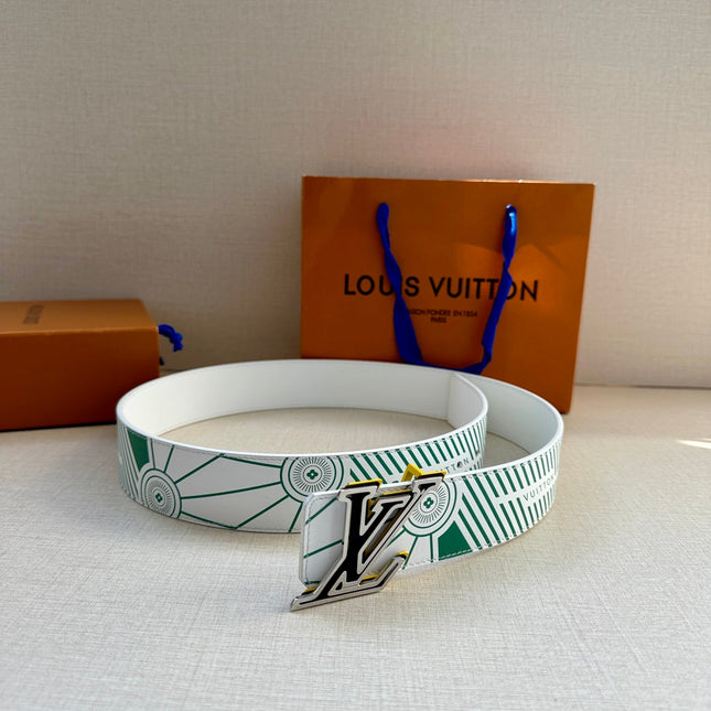 BELT IMPRINT 40MM REVERSIBLE IN WHITE AND GREEN DIAGONAL EMBOSSED CALFSKIN WITH SILVER AND BLACK BUCKLE