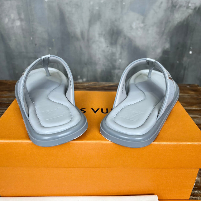 LV THONG SLIPPER IN GREY MONOGRAM CALFSKIN