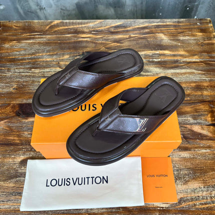 LV THONG SLIPPER IN CHOCOLATE BROWN MONOGRAM CALFSKIN