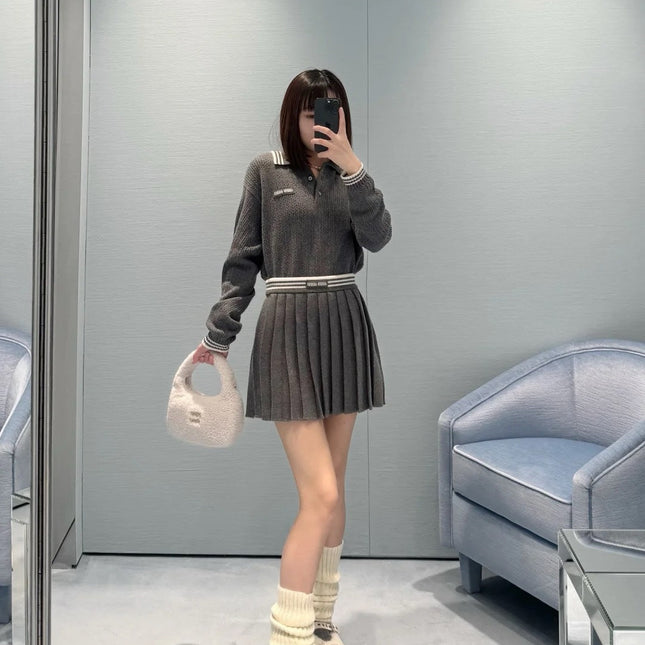 MIUMIU TOP AND SKIRT SET STYLE 373