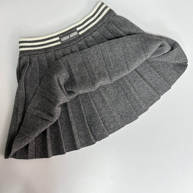 MIUMIU TOP AND SKIRT SET STYLE 373