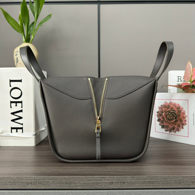 LOE 20 HAMMOCK COMPACT BAG IN UMBER BROWN CALFSKIN