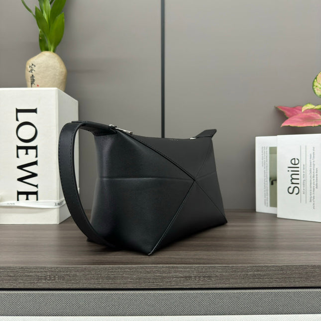 PUZZLE FOLD WASH 22 BAG IN BLACK SHINY CALFSKIN