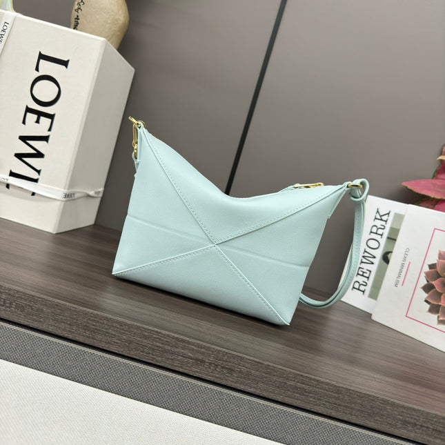 LOE MINI 23 FUZZLE FOLD POUCH IN LIGHT BLUE CALFSKIN