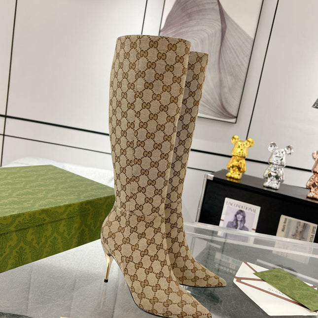 GG KNEE BOOTS IN BEIGE MONOGRAM JACQUARD FABRIC AND CALFSKIN LINING