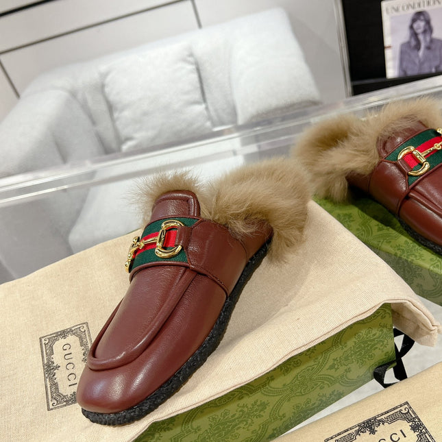 HORSEBIT MULE WITH WEB IN WINE RED CALFSKIN MIX MINK FUR