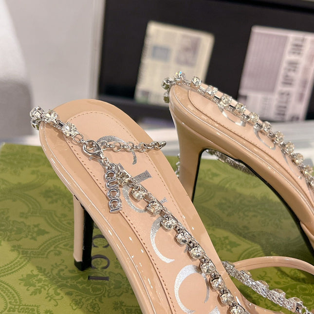 STRAPPY SANDAL WITH RHINESTONE CHAIN IN BEIGE PATENT LEATHER