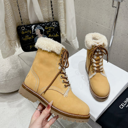 MARTIN BOOT IN PEANUT BROWN SUEDE AND WHITE FLEECE