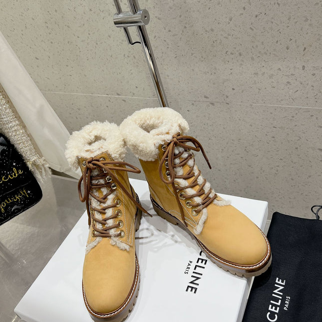 MARTIN BOOT IN PEANUT BROWN SUEDE AND WHITE FLEECE