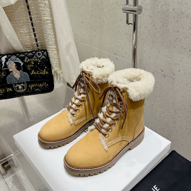 MARTIN BOOT IN PEANUT BROWN SUEDE AND WHITE FLEECE