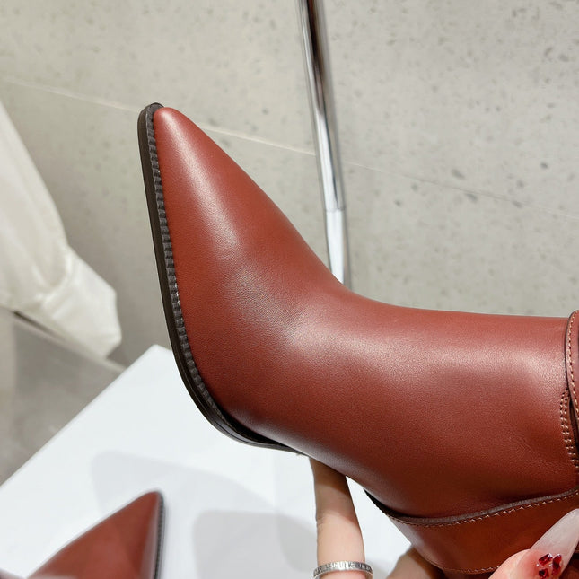 VERNEUIL ANKLE BOOT WITH TRIOMPHE IN RED BROWN CALFSKIN